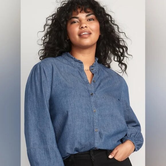 Old Navy Tops - Old Navy Ruffle Collar Medium Wash Denim Jean Button Front Shirt Top